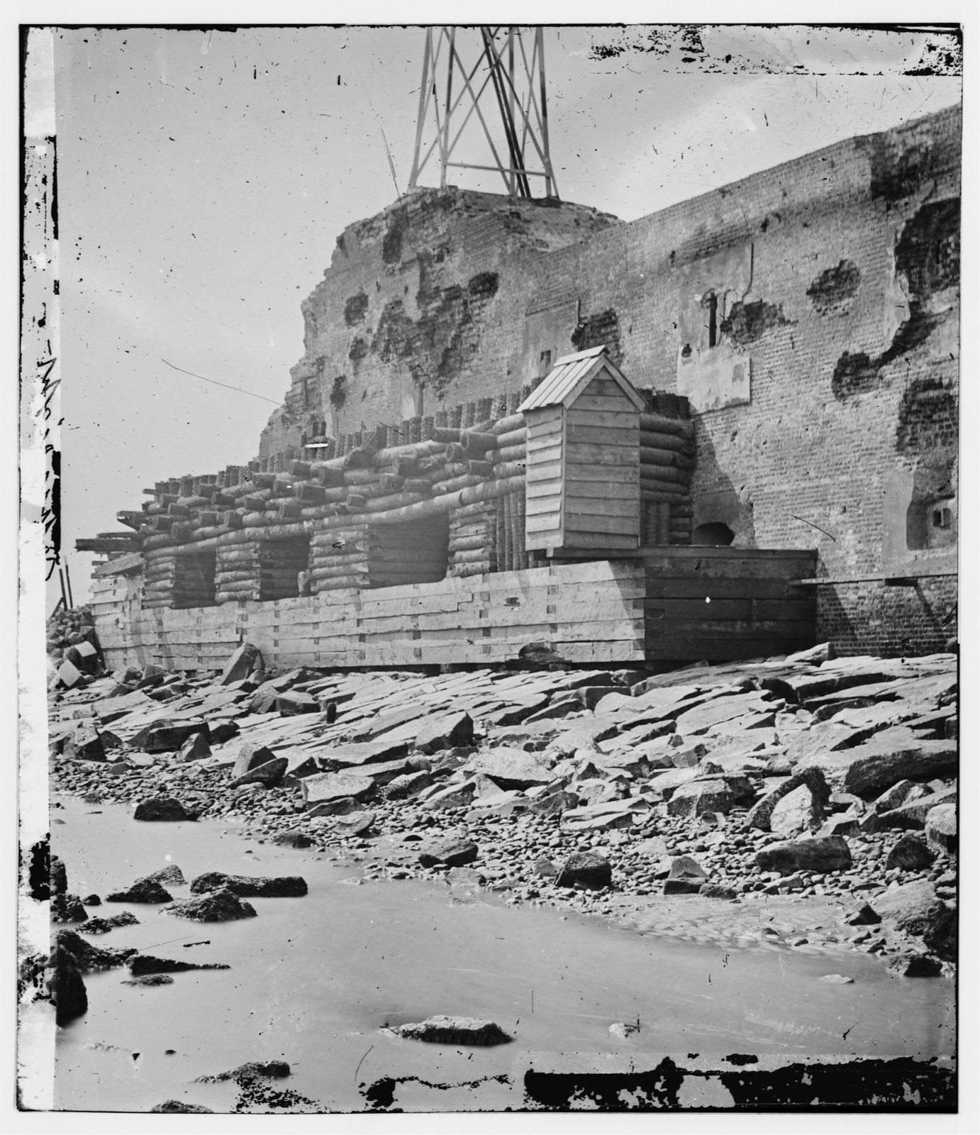 Palmetto Reinforcements, Channel Side, original black and white